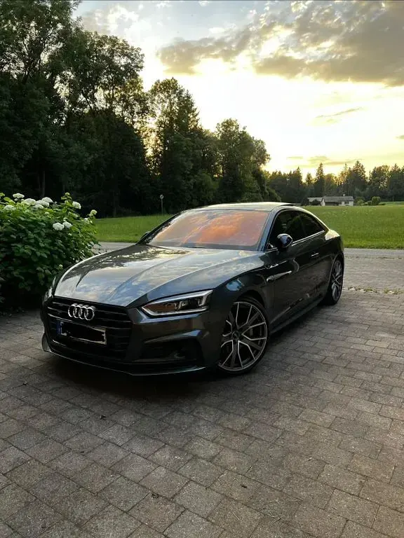 Gebraucht Audi A5 S-Line 245 PS (180 kW) 2019 Grau Coupé