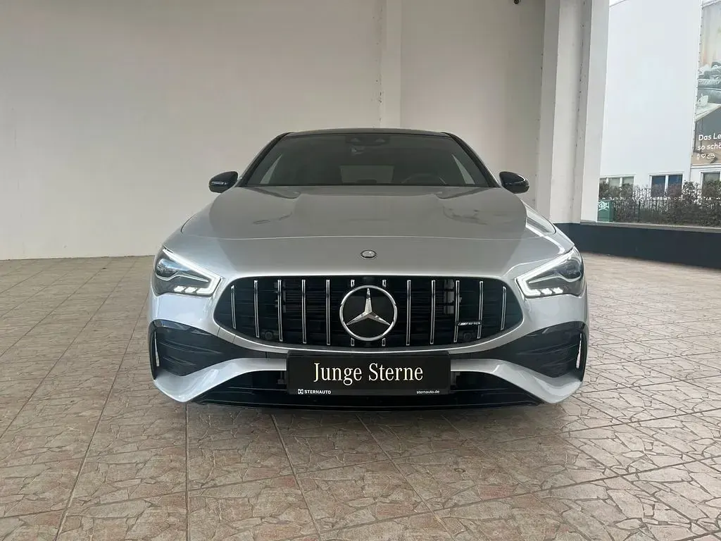 Gebraucht Mercedes CLA35 AMG AMG 306 PS (225 kW) 2024 Iridiumsilber metallic Coupé