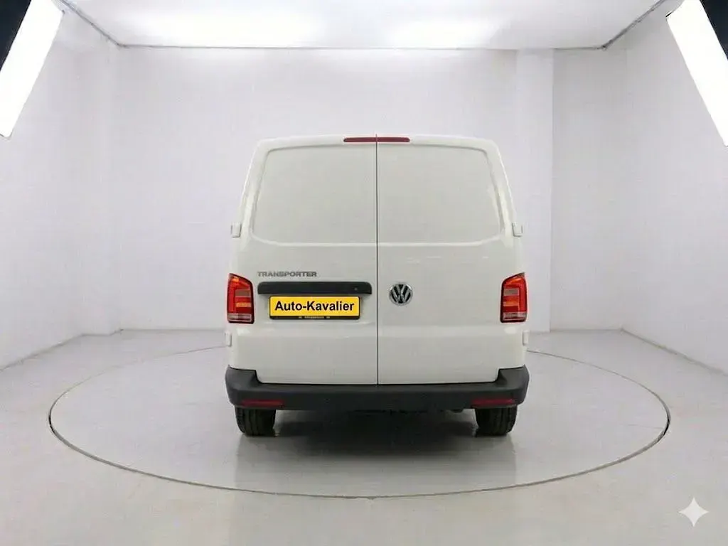 Second-hand VW T6.1 110 CP (80 kW) 2020 Alb Van