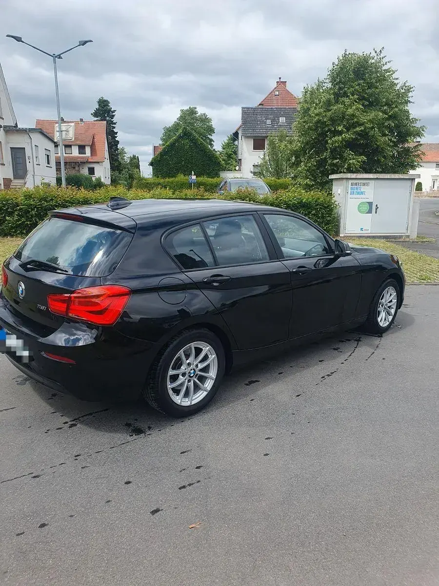 Gebraucht BMW 118 136 PS (100 kW) 2018 Schwarz Kleinwagen