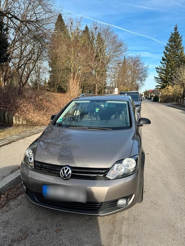 Gebraucht VW Golf VII 110 PS (80 kW) 2012 Limousine