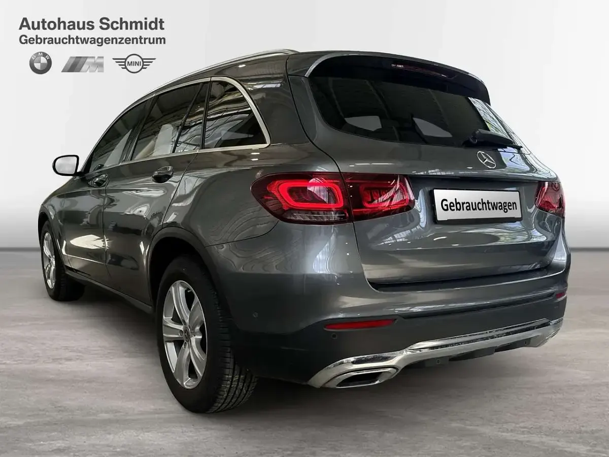 Gebraucht Mercedes GLC220 194 PS (142 kW) 2020 Grau SUV