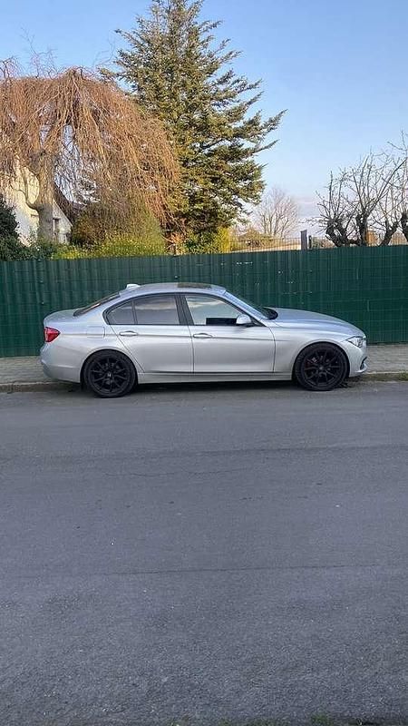 Gebraucht BMW 320 Efficient Dynamics 218 PS (160 kW) 2015 Limousine