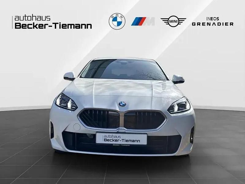 Second-hand BMW 120 Efficient Dynamics 170 CP (125 kW) 2025 Alb Hatchback