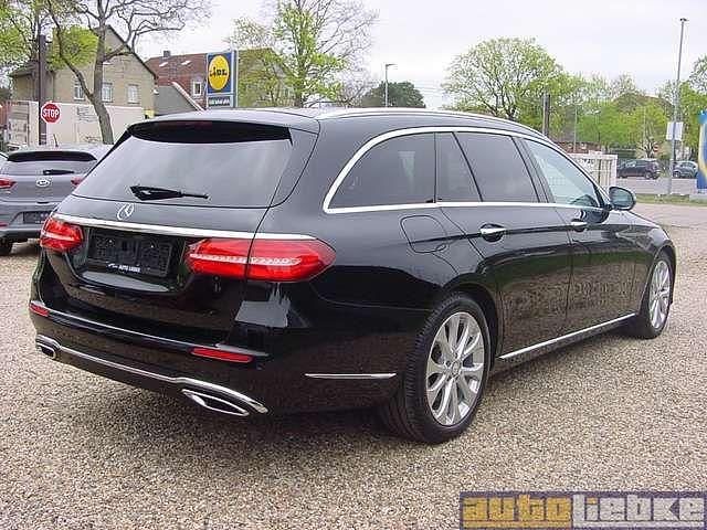 Usata Mercedes E350 258 CV (189 kW) 2017 Nero Berlina