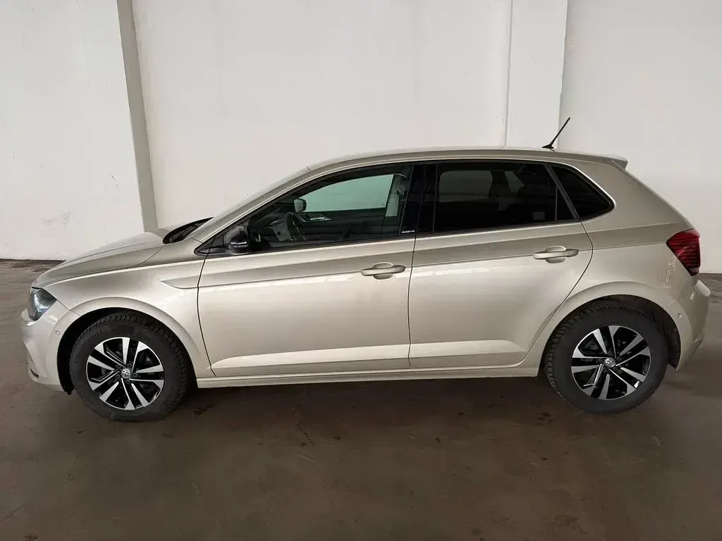 Gebraucht VW Polo IQ Drive 80 PS (58 kW) 2019 Silber Kleinwagen