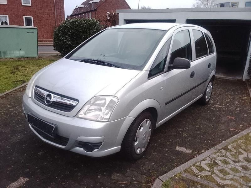 Silber Gebraucht 2009 Opel Meriva Selection Van / Kleinbus | 1.899 € (Guter Preis) - Bild 1/4