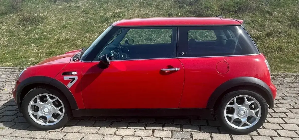 Occasion Mini Cooper Seven 90 PK (66 kW) 2006 Rood Hatchback