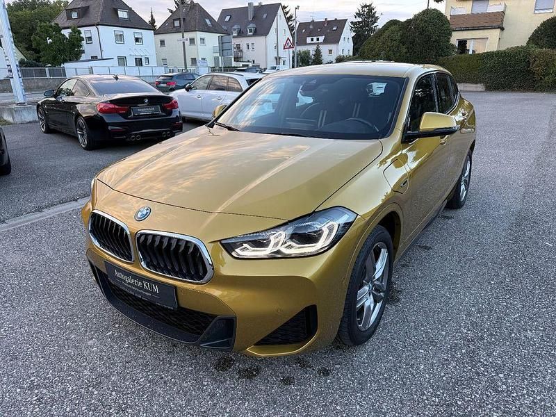 Gebraucht BMW X2 M Sport 125 PS (91 kW) 2022 Gold SUV