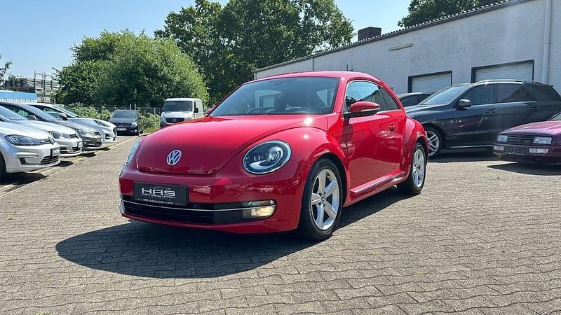 Rot Gebraucht 2012 VW Beetle Design Limousine | 9.490 € (Guter Preis) - Bild 1/4