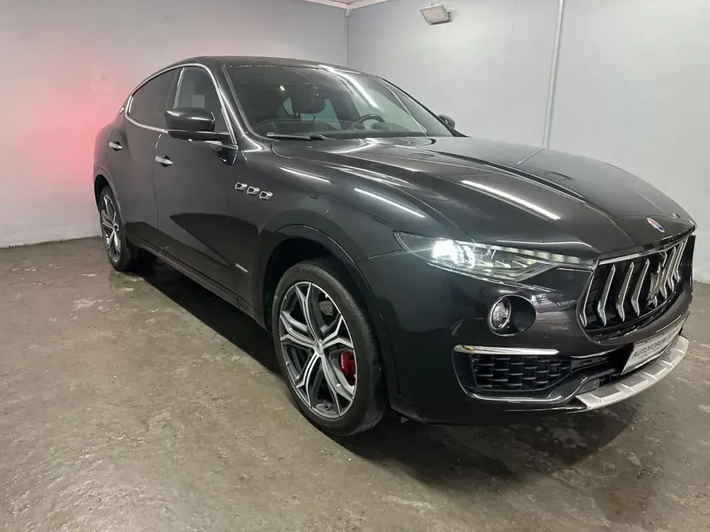 Gebraucht Maserati Levante GranLusso 430 PS (316 kW) 2019 Nero robelle mica SUV