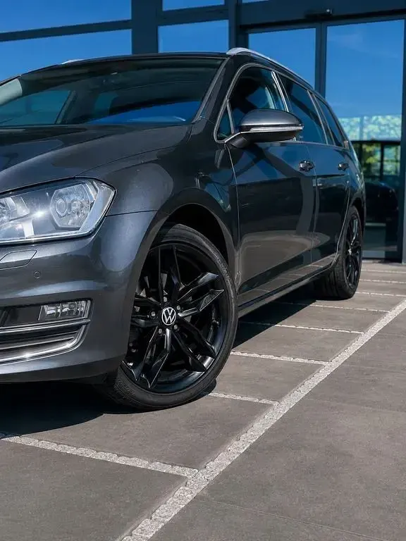 Gebraucht VW Golf VII Allstar 125 PS (91 kW) 2016 Grau Kombi