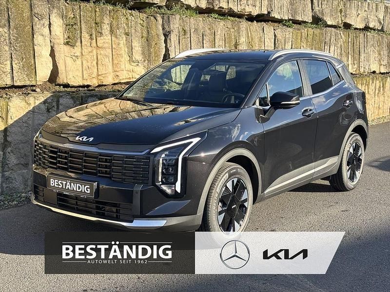 Zilinaschwarz Neu 2025 Kia Sportage Comfort SUV | 36.990 € (Superpreis) - Bild 1/4