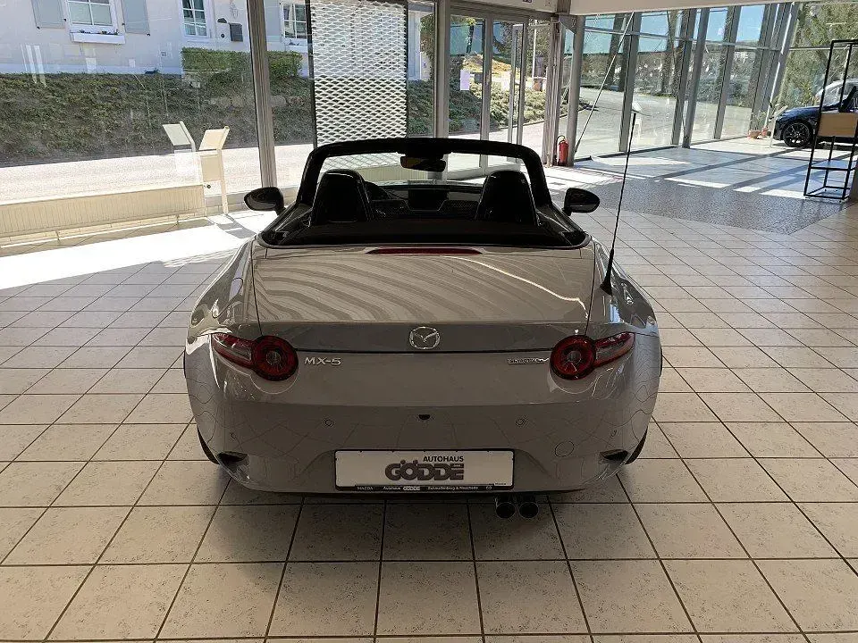 Ny Mazda MX5 Exclusive-Line 132 HK (97 kW) 2025 Grå Cabriolet