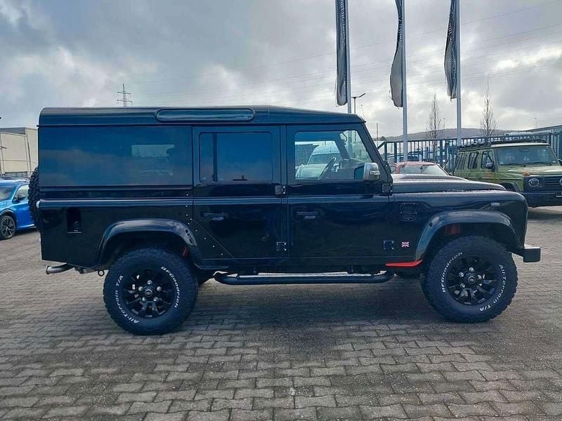 Gebraucht Land Rover Defender 122 PS (89 kW) 2015 Schwarz Kombi