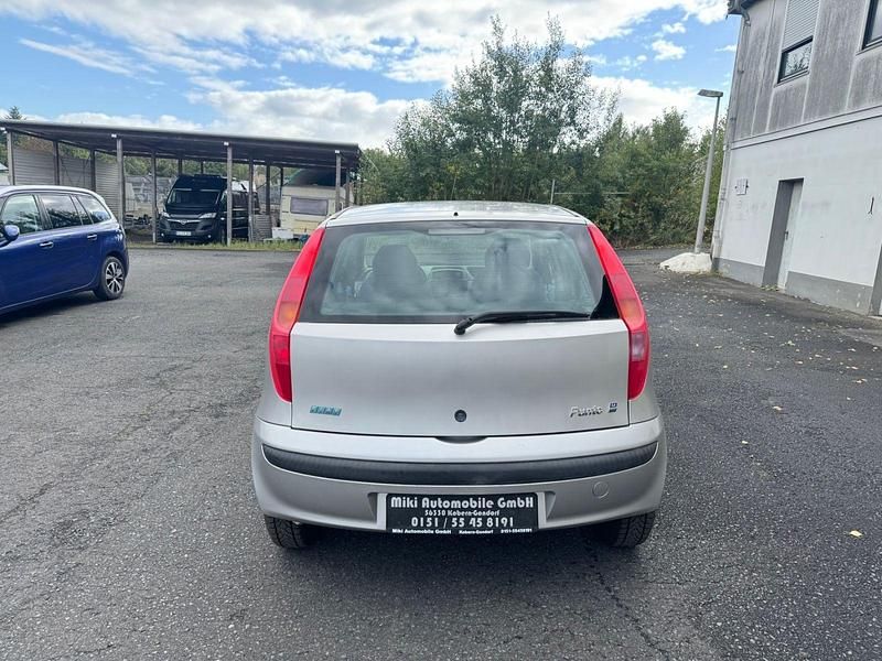 Gebraucht Fiat Punto 60 PS (44 kW) 2001 Silber Kleinwagen