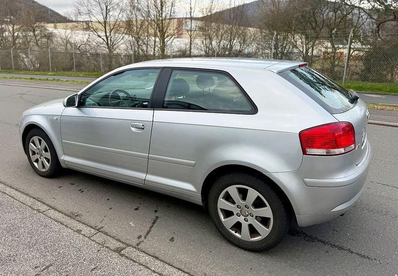 Gebraucht Audi A3 Ambition 102 PS (75 kW) 2003 Silber Kleinwagen