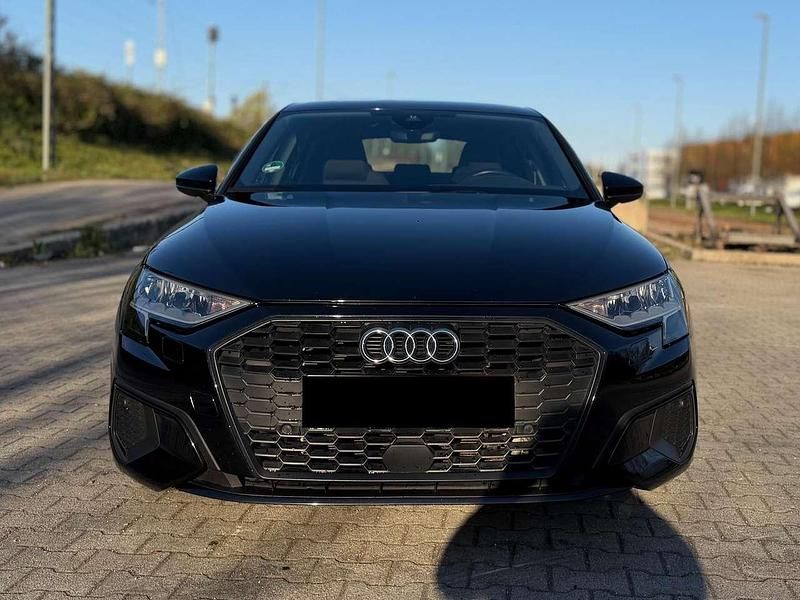 Gebraucht Audi A3 Design 150 PS (110 kW) 2022 Schwarz Limousine