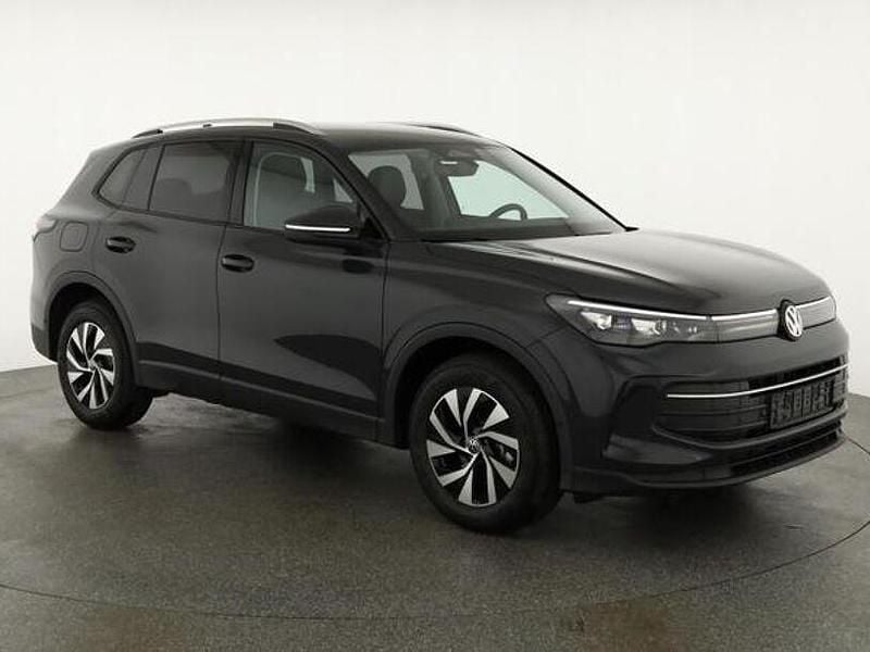 Neu VW Tiguan Life 150 PS (110 kW) 2025 Uranograu SUV