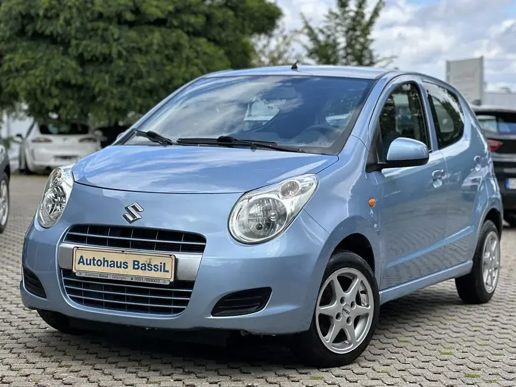 Gebraucht Suzuki Alto 68 PS (50 kW) 2012 Blau Kleinwagen