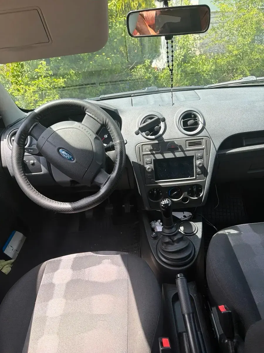 Gebraucht Ford Fusion 75 PS (55 kW) 2009 Silber Kleinwagen