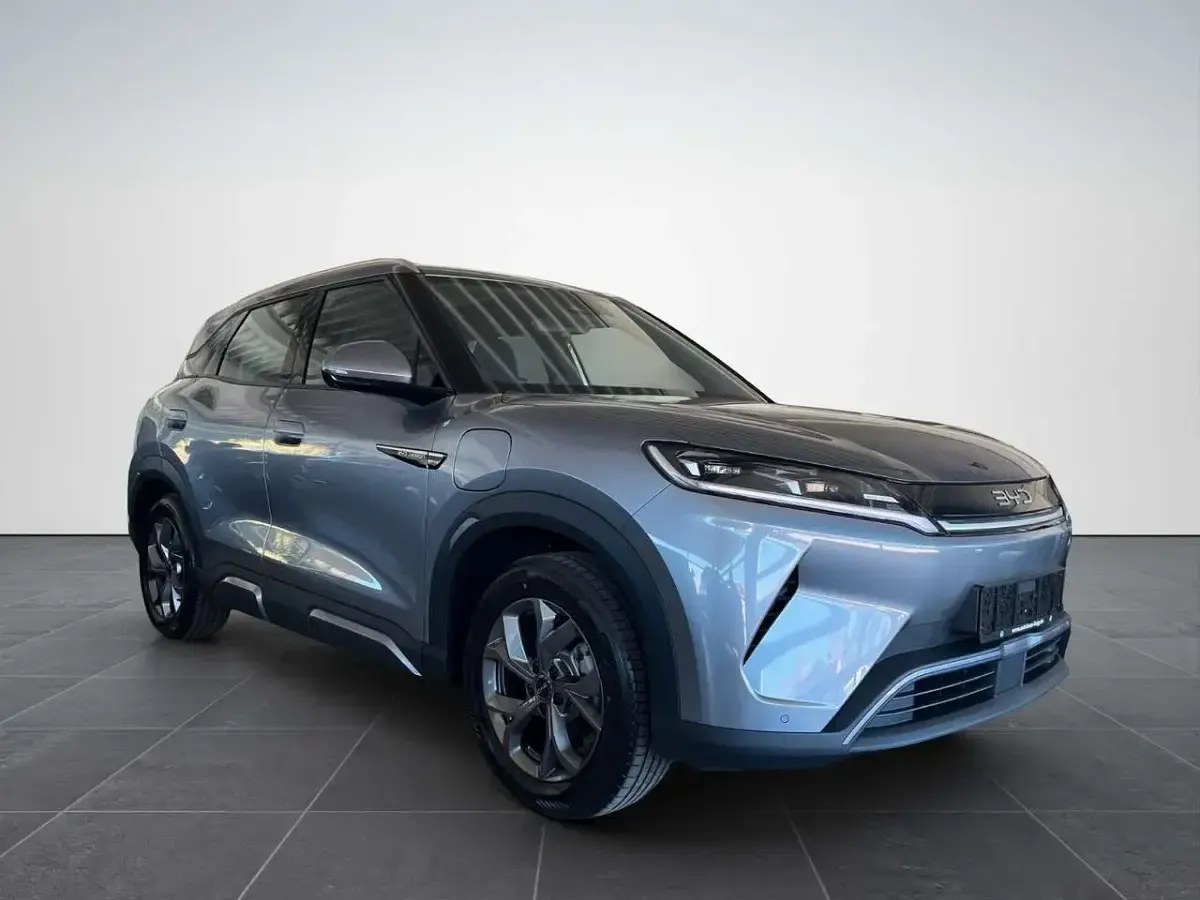 Nuova BYD Atto 2 Boost 130 kW (177 CV) 2025 Grigio SUV
