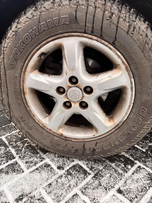 Gebraucht Toyota RAV4 150 PS (110 kW) 2002 Silber SUV