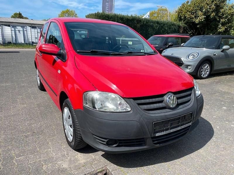 Second-hand VW Fox Basis 54 CP (39 kW) 2007 Roșu Hatchback