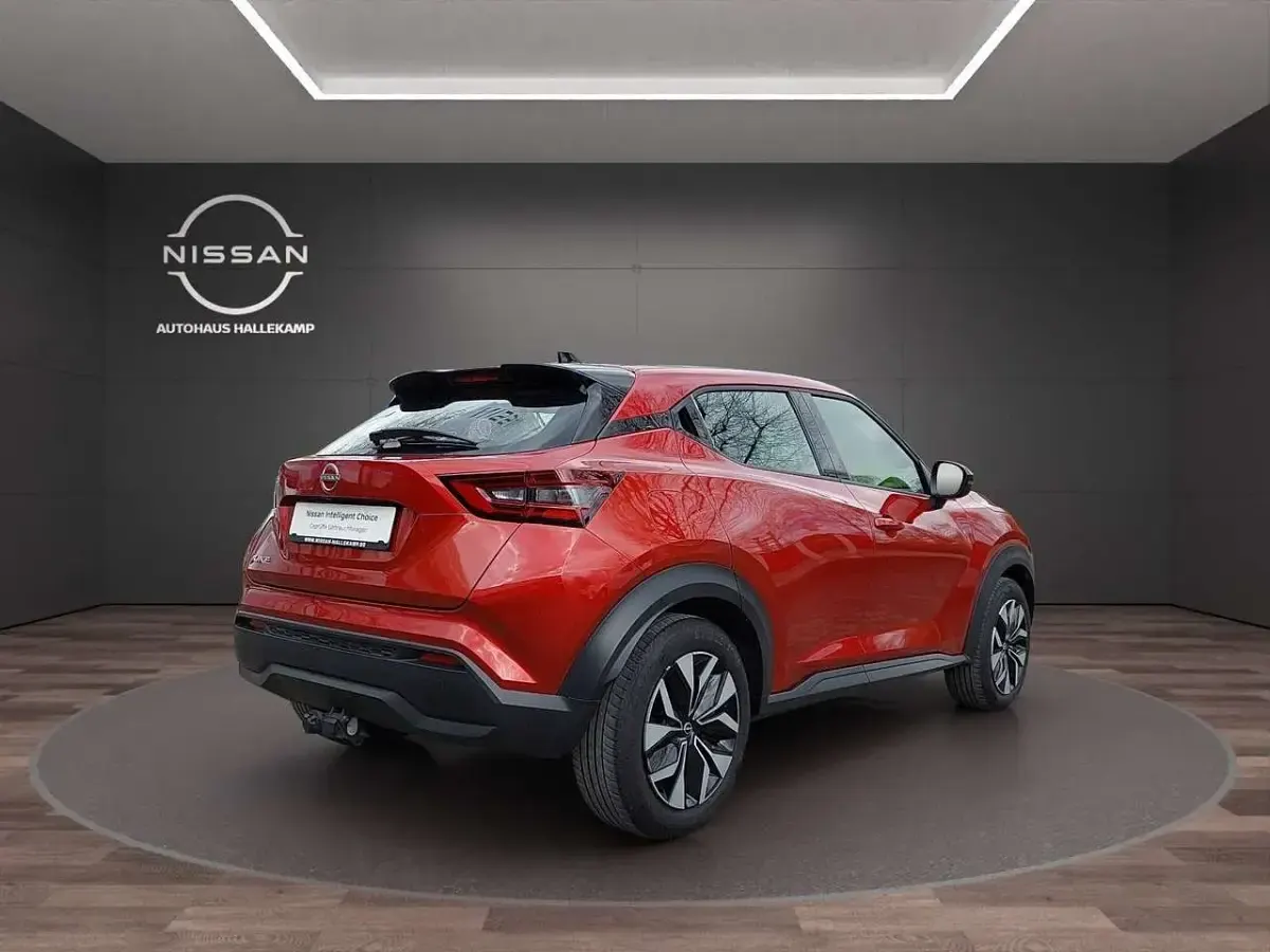 Gebraucht Nissan Juke Acenta 114 PS (83 kW) 2023 Rot SUV
