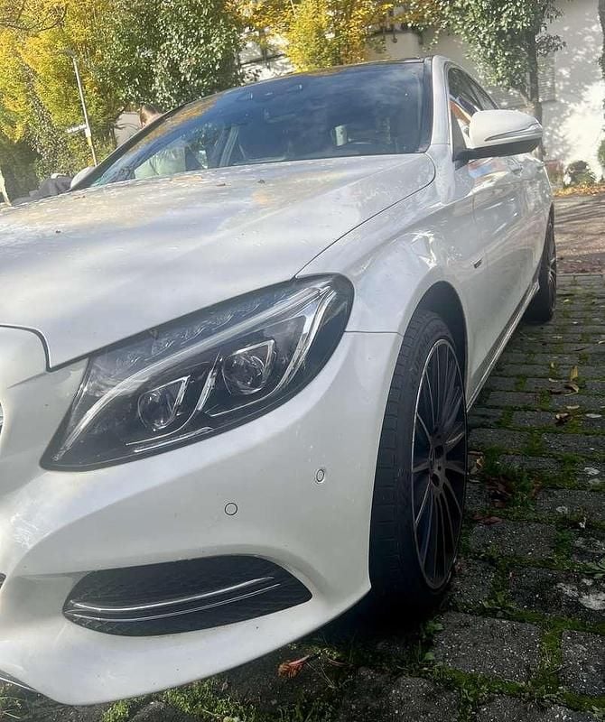 Gebraucht Mercedes C250 Edition 1 211 PS (155 kW) 2015 Weiß Limousine