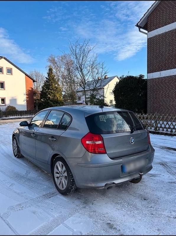 Gebraucht BMW 116 122 PS (89 kW) 2009 Kleinwagen