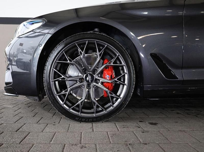 Gebraucht BMW 540 Performance 340 PS (250 kW) 2020 Sophistograu brillanteffekt me Limousine