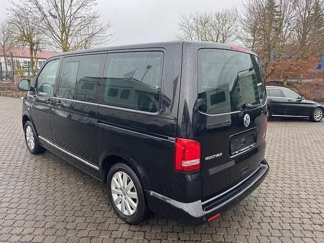 Gebraucht VW T5 Highline 179 PS (131 kW) 2010 Deep black perleffekt Van