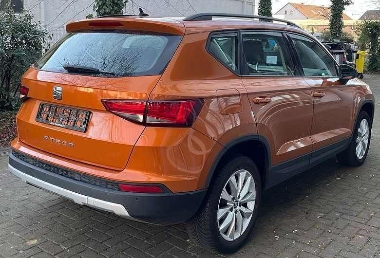 Orange Gebraucht 2018 Seat Ateca SUV | 19.299 € - Bild 1/4