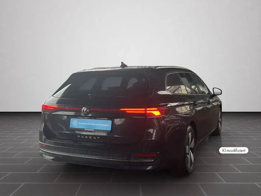 Gebraucht VW Passat Business 150 PS (110 kW) 2025 Grenadillschwarz metallic (metallic) Kombi