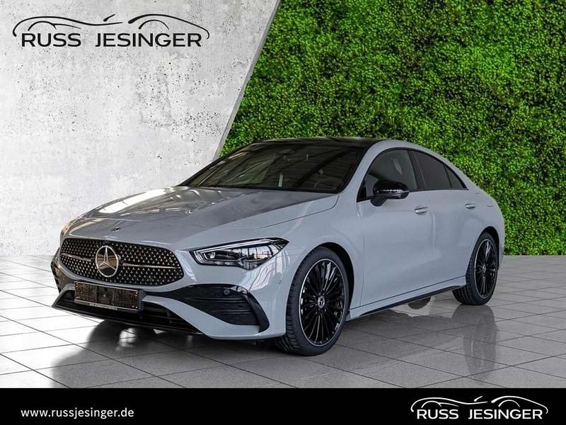 Grau Gebraucht 2025 Mercedes CLA220 AMG Limousine | 48.850 € - Bild 1/3