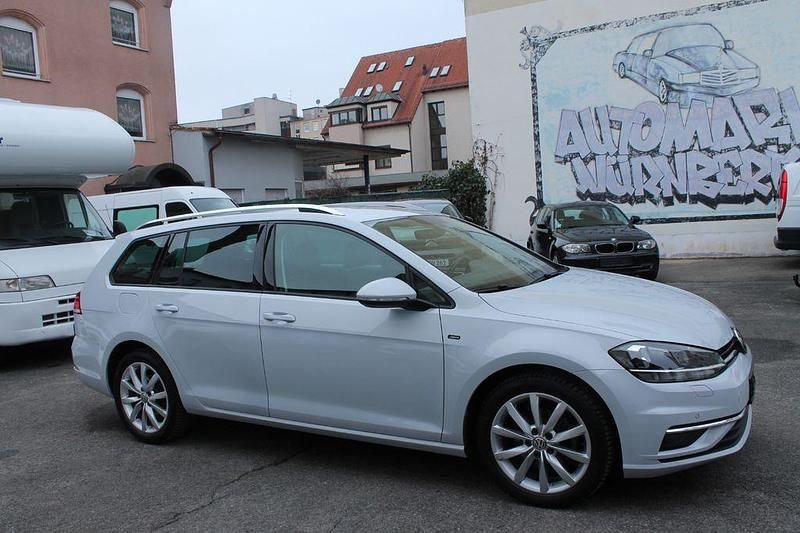Gebraucht VW Golf VII Join 116 PS (85 kW) 2018 Silber Kombi