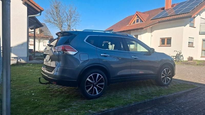 Gebraucht Nissan X-Trail 360º 131 PS (96 kW) 2015 SUV