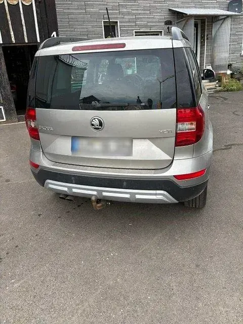 Gebraucht Skoda Yeti 140 PS (102 kW) 2015 SUV