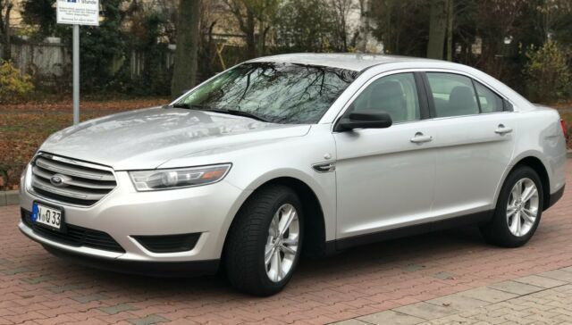 Verkauft Ford Taurus Gebraucht 2017 5 900 Km In Nurnberg