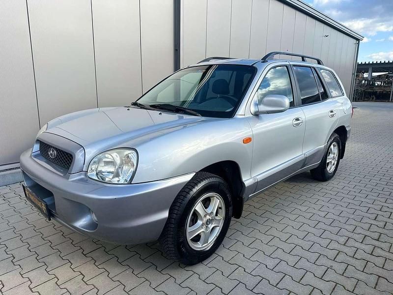 Gebraucht Hyundai Santa Fe 173 PS (127 kW) 2005 Smart silver+medium SUV
