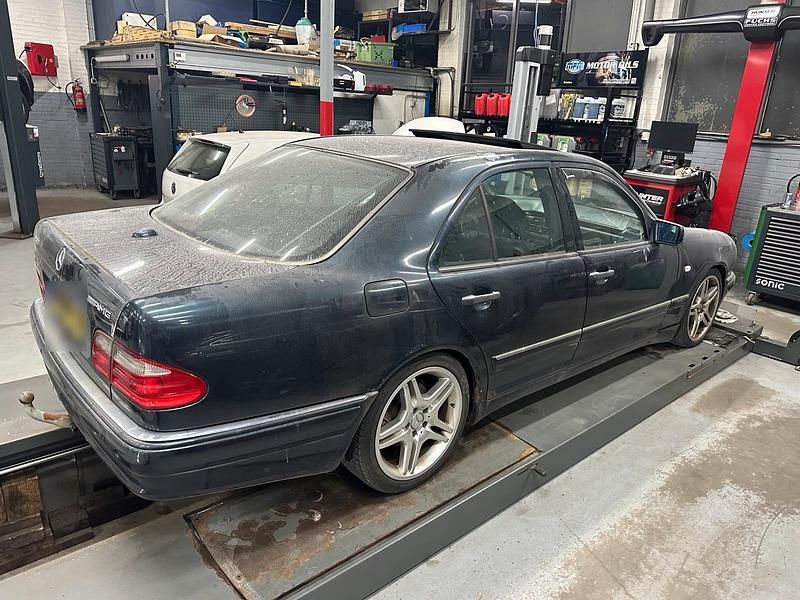 Gebraucht Mercedes E50 AMG AMG 1997 Andere farben Limousine
