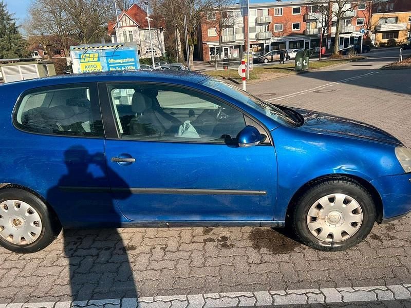 Gebraucht VW Golf IV 75 PS (55 kW) 2005 Blau Limousine