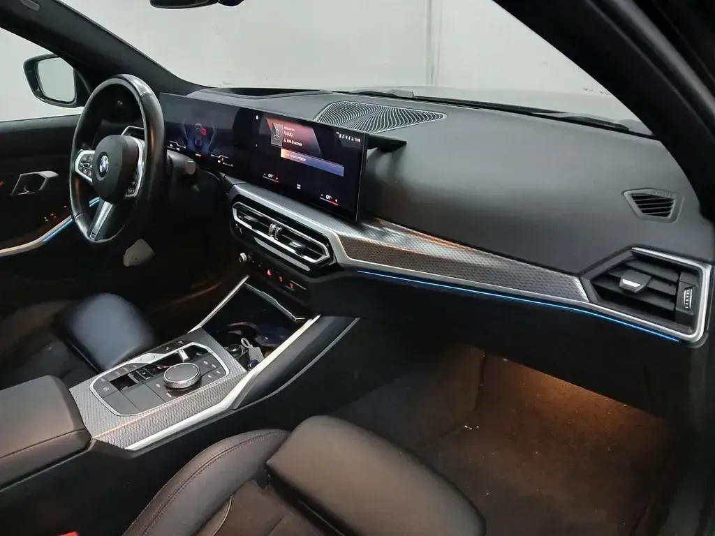 Gebraucht BMW 320 M Sport 190 PS (139 kW) 2024 Schwarz Limousine