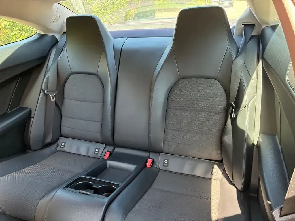 Gebraucht Mercedes 220 170 PS (125 kW) 2012 Schwarz Coupé