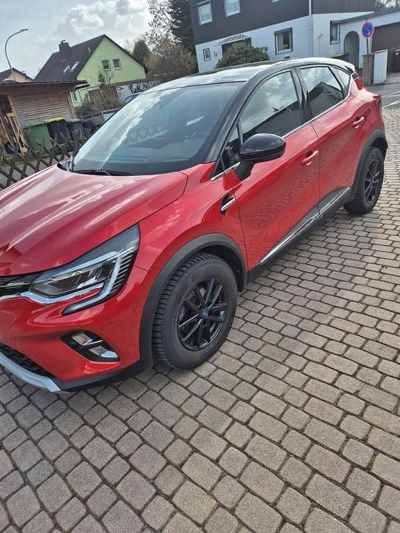 Gebraucht Renault Captur Intens 140 PS (102 kW) 2021 Rot SUV