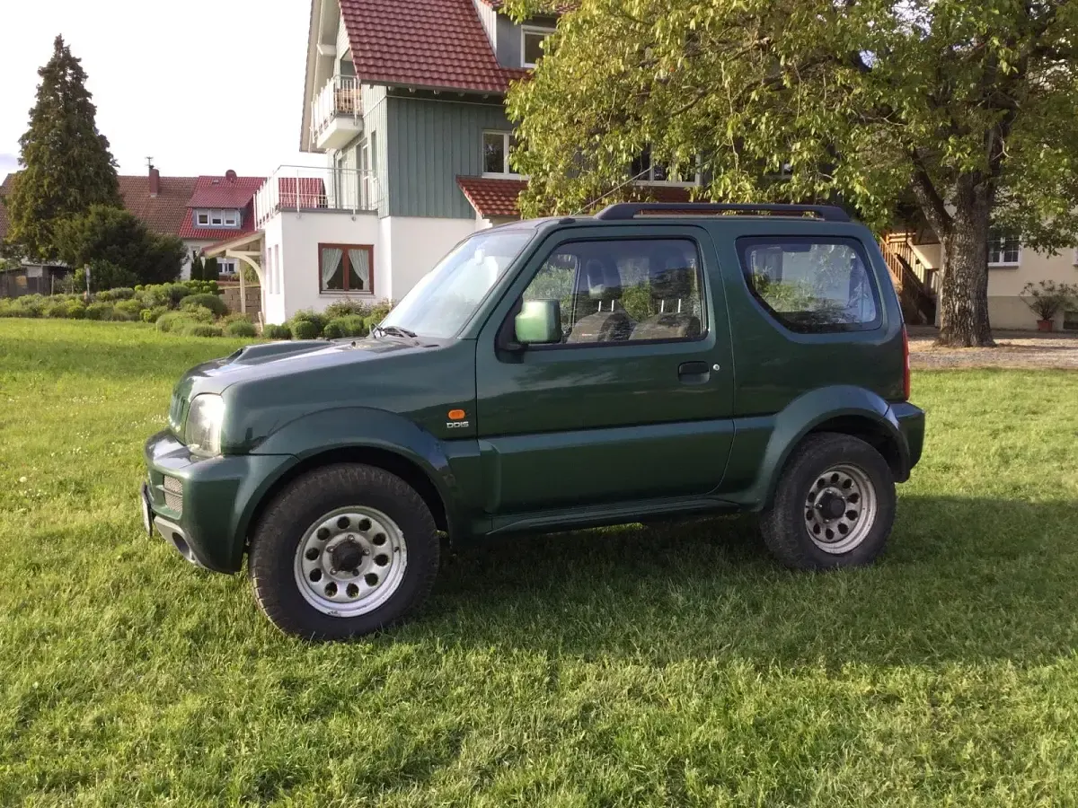 Gebraucht Suzuki Jimny 86 PS (63 kW) 2009 Grün SUV