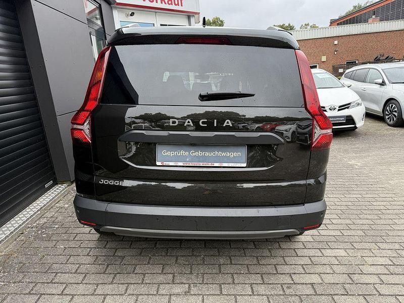 Gebraucht Dacia Jogger Extreme 110 PS (80 kW) 2022 Schwarz Van / Kleinbus