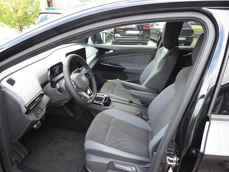 Gebraucht VW ID.4 Pro 210 kW (286 PS) 2025 Grenadillschwarz metallic SUV