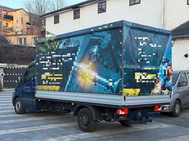 Gebraucht Mercedes Sprinter 163 PS (119 kW) 2020 Blau Van